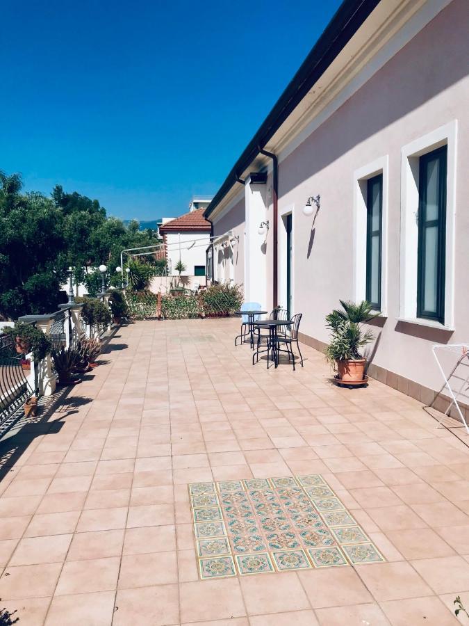 ריפוסטו Casa Del Marchese B&B מראה חיצוני תמונה